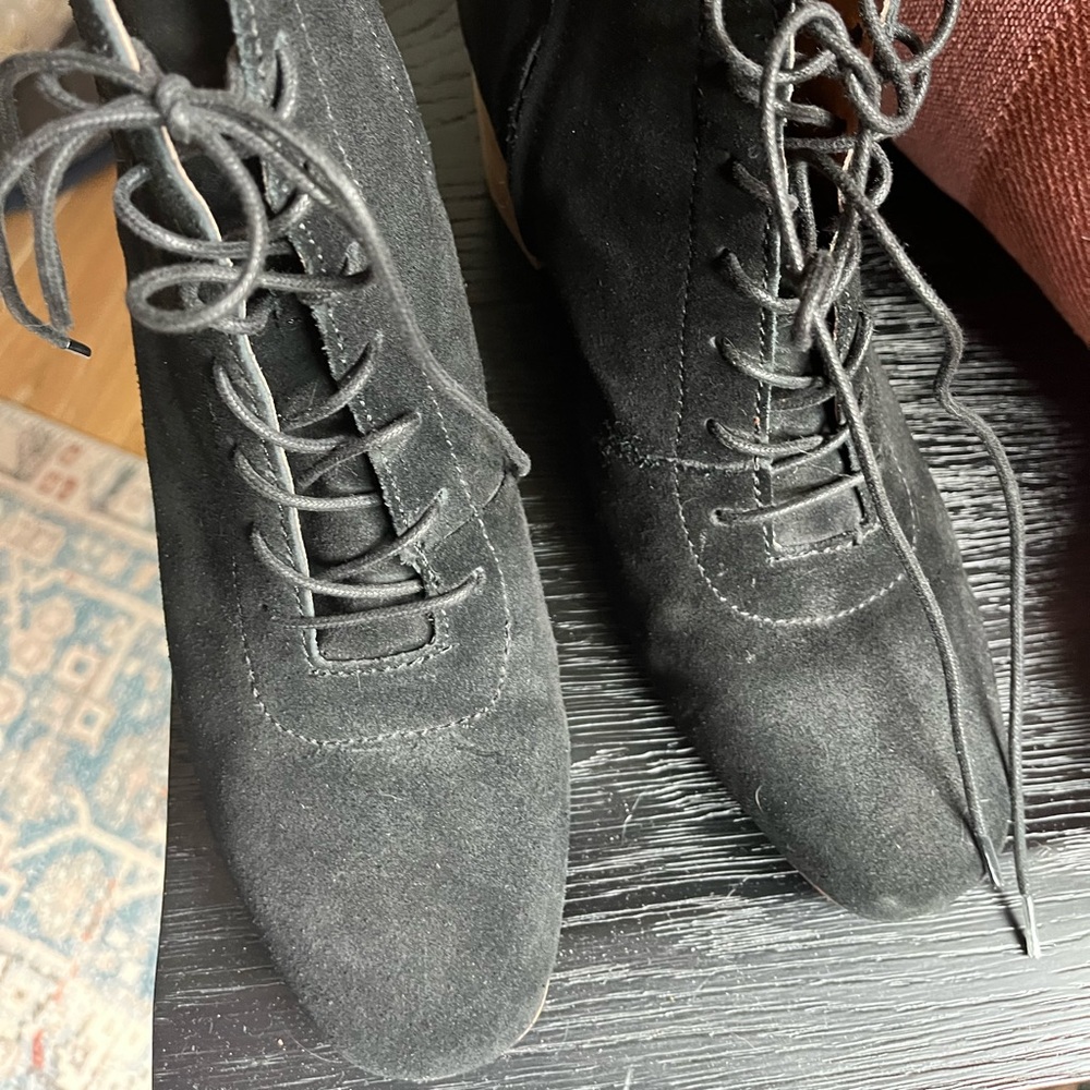 NIB Madewell Black Suede Lace-Up Heeled Boots